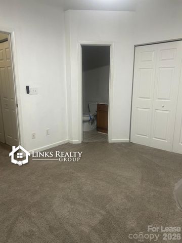 2208 Preakness Court, Charlotte, NC 28273