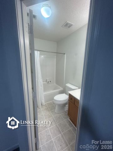 2208 Preakness Court, Charlotte, NC 28273