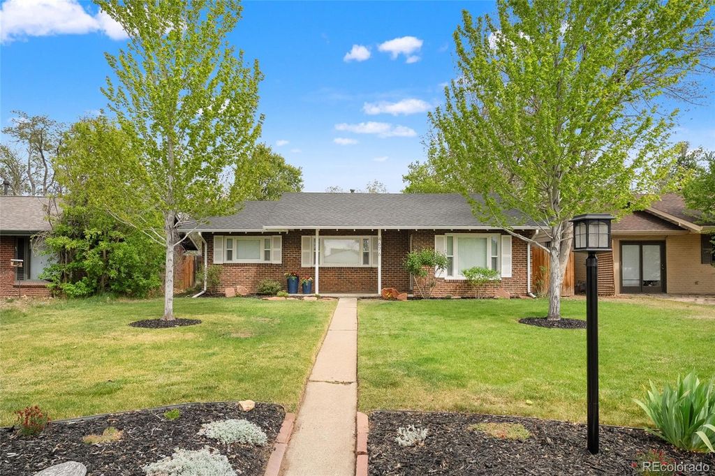 4676 S Lincoln Street, Englewood, CO 80113