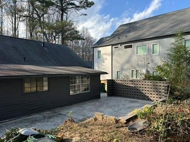 1362 Deerwood Drive, Decatur, GA 30030