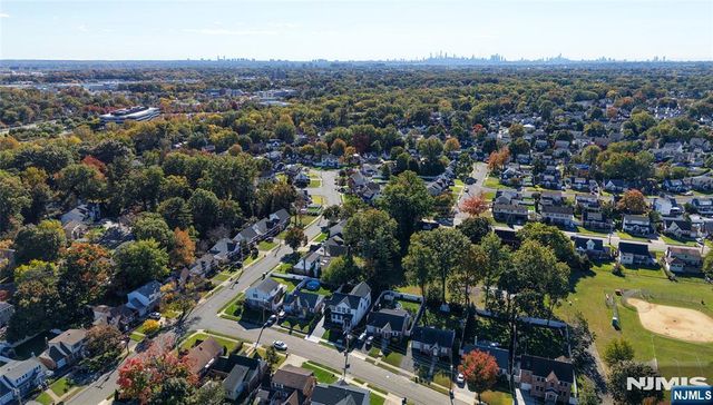 39-42 Sycamore Drive, Fair Lawn, NJ 07410