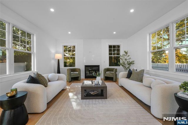 39-42 Sycamore Drive, Fair Lawn, NJ 07410