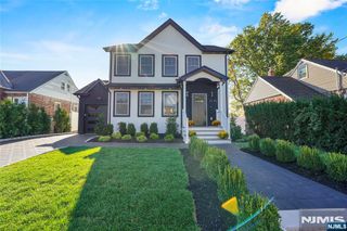 39-42 Sycamore Drive, Fair Lawn, NJ 07410