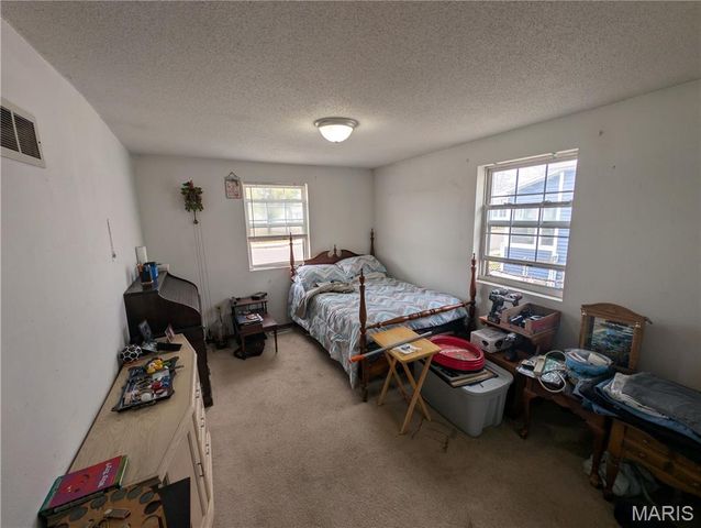 112 Virginia Street, East Alton, IL 62024