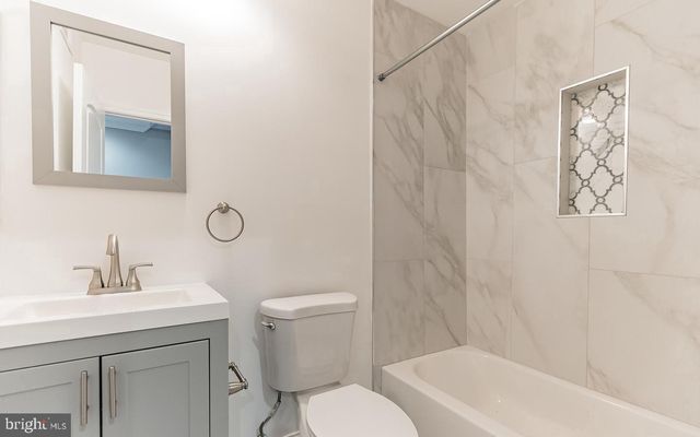 1818 DICKINSON ST, Philadelphia, PA 19146