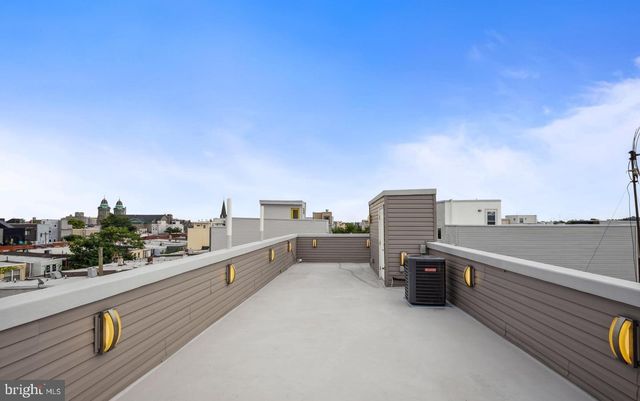 1818 DICKINSON ST, Philadelphia, PA 19146