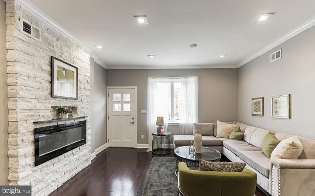 1818 DICKINSON ST, Philadelphia, PA 19146