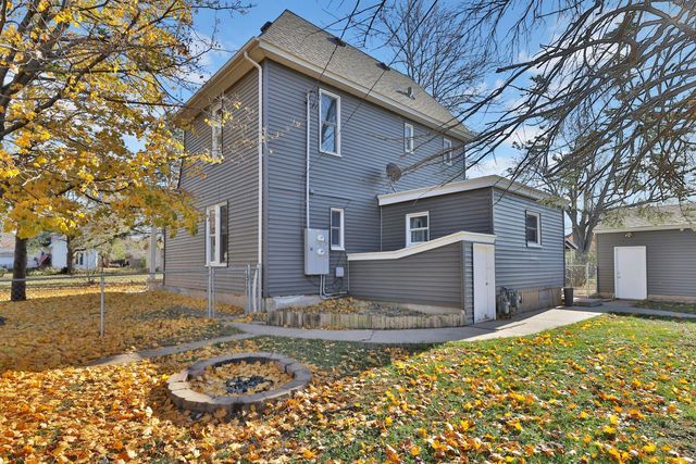 1233 7th Street, Hudson, WI 54016