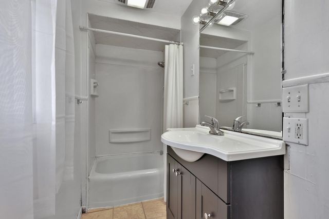 1233 7th Street, Hudson, WI 54016