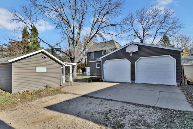1233 7th Street, Hudson, WI 54016