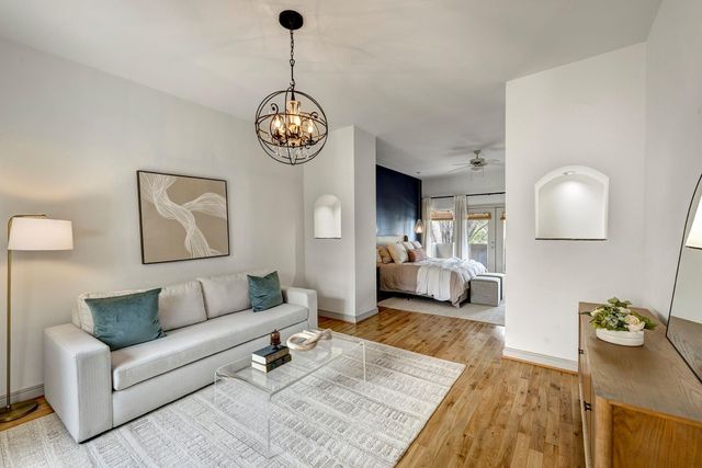 2304 Hazard Street, Houston, TX 77019