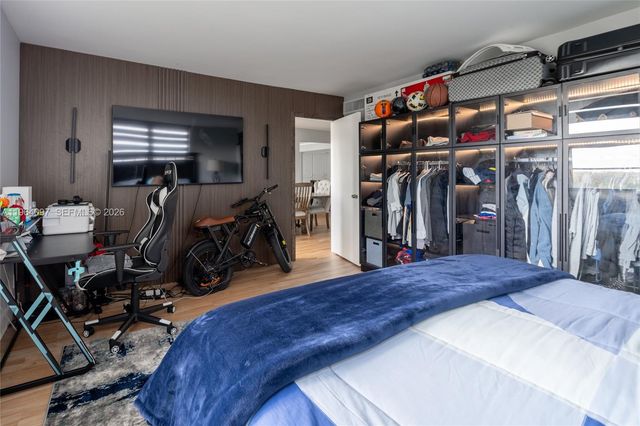 3910 Crystal Lake Dr 401, Deerfield Beach, FL 33064