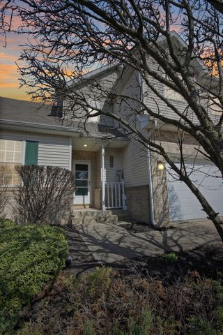 8109 Victoria Place, Crown Point, IN 46307