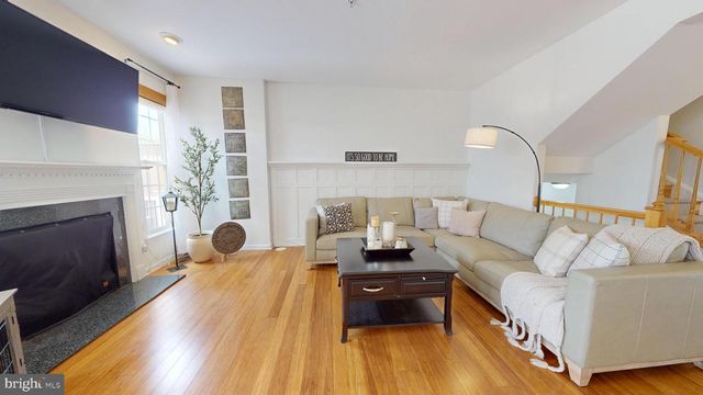 2546 PEACHTREE DR, Perkasie, PA 18944