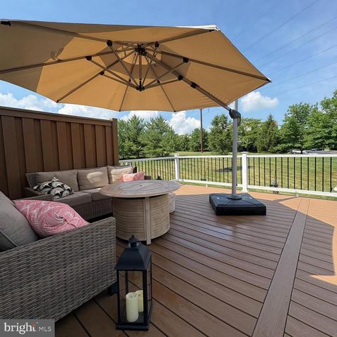2546 PEACHTREE DR, Perkasie, PA 18944