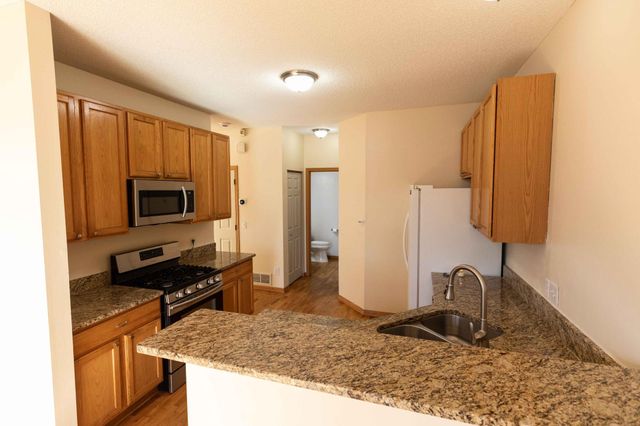 16959 79th Avenue N, Maple Grove, MN 55311