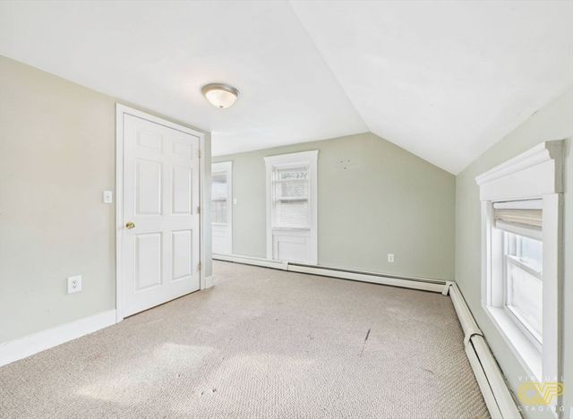 187 Cedar St, New Bedford, MA 02740