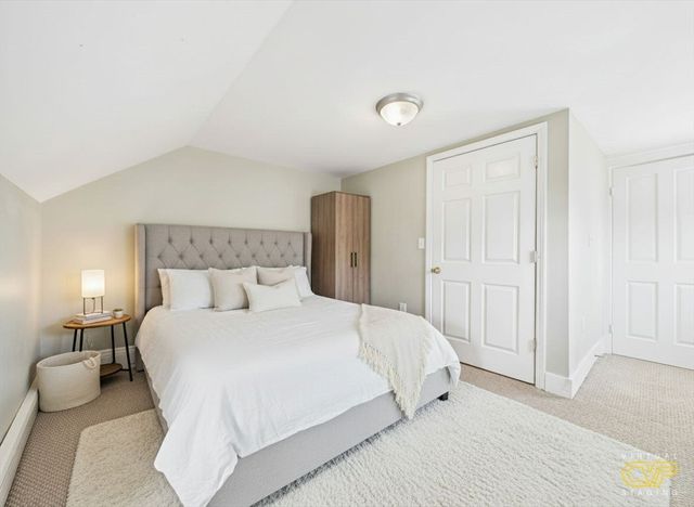 187 Cedar St, New Bedford, MA 02740