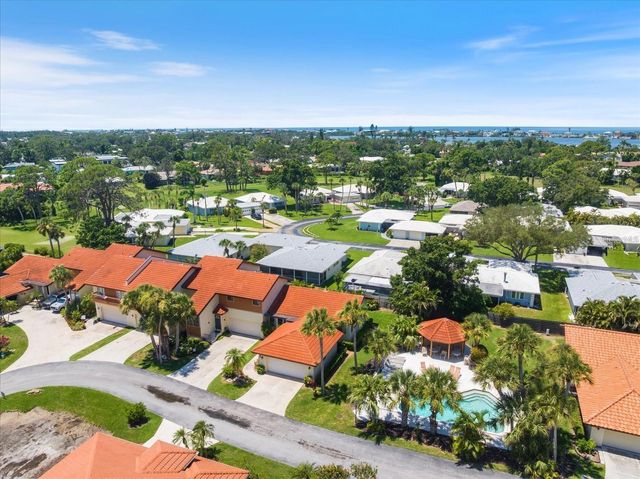 817 SORRENTO PLACE 817, Nokomis, FL 34275