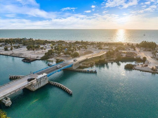 817 SORRENTO PLACE 817, Nokomis, FL 34275