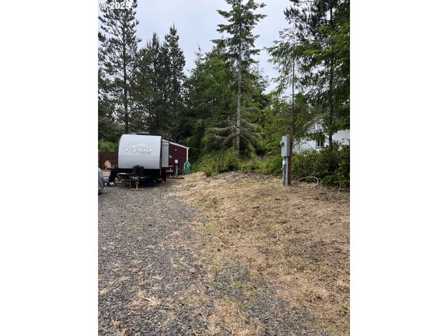 29921 W Pl, Ocean Park, WA 98640