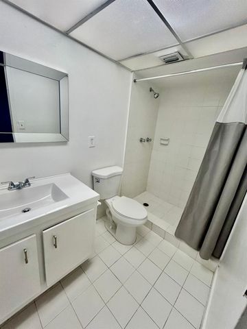 2850 Somerset Drive 316L, Lauderdale Lakes, FL 33311