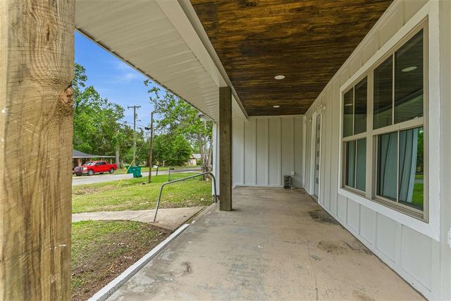 115 Gill Street, Dequincy, LA 70633