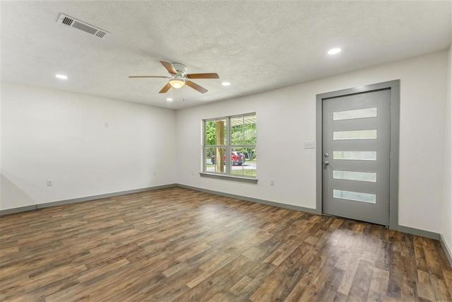 115 Gill Street, Dequincy, LA 70633