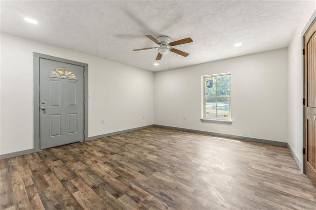 115 Gill Street, Dequincy, LA 70633