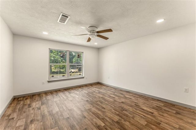 115 Gill Street, Dequincy, LA 70633