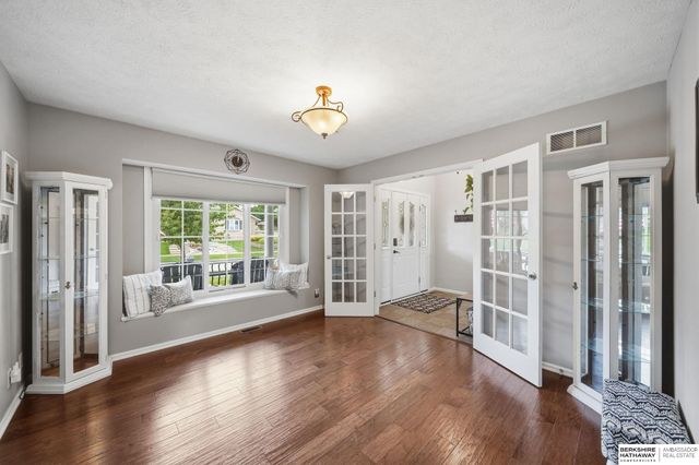 2140 N 79th Street, Lincoln, NE 68505
