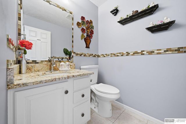 2140 N 79th Street, Lincoln, NE 68505