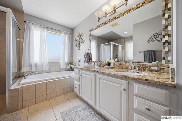 2140 N 79th Street, Lincoln, NE 68505
