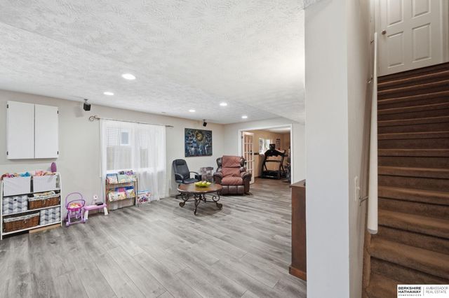 2140 N 79th Street, Lincoln, NE 68505