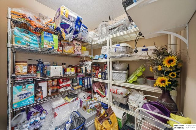 2140 N 79th Street, Lincoln, NE 68505