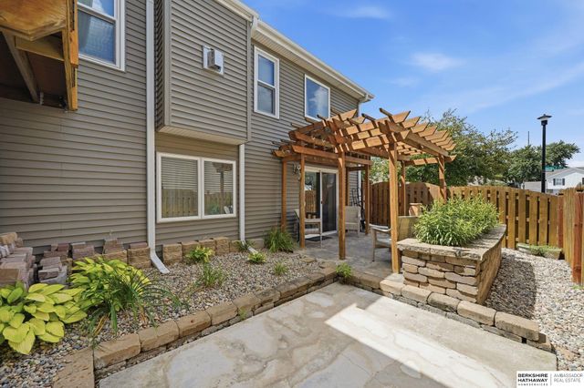 2140 N 79th Street, Lincoln, NE 68505