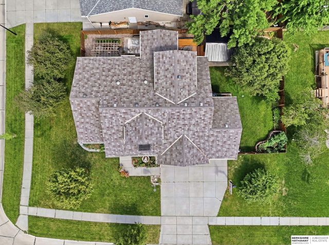 2140 N 79th Street, Lincoln, NE 68505