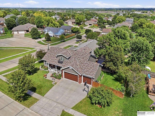 2140 N 79th Street, Lincoln, NE 68505