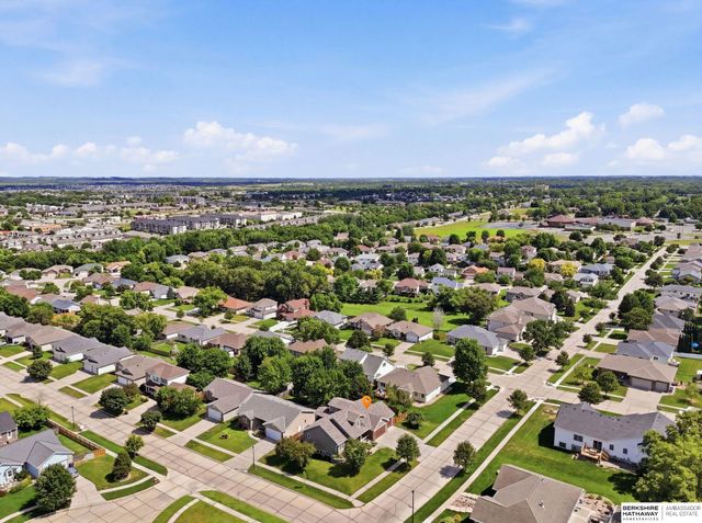 2140 N 79th Street, Lincoln, NE 68505
