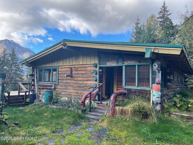 12265 Lancelot Drive, Seward, AK 99664