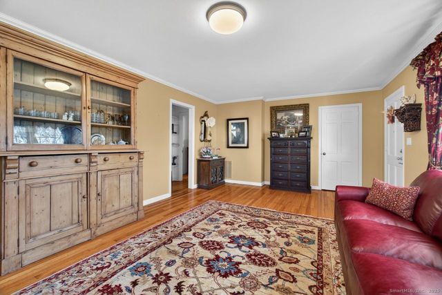 141 State Street, Guilford, CT 06437