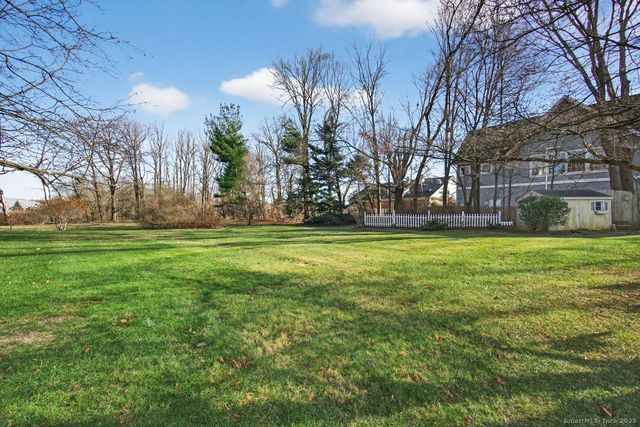 141 State Street, Guilford, CT 06437