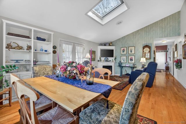 141 State Street, Guilford, CT 06437