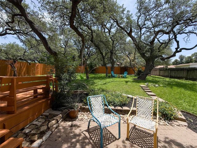 8401 LORALINDA DR, Austin, TX 78753