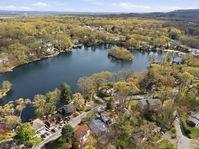 53 LAKEWOOD DRIVE, Denville Twp., NJ 07834