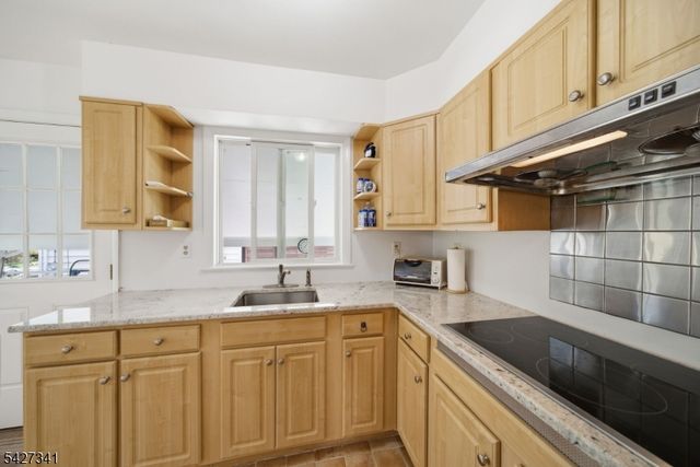 53 LAKEWOOD DRIVE, Denville Twp., NJ 07834