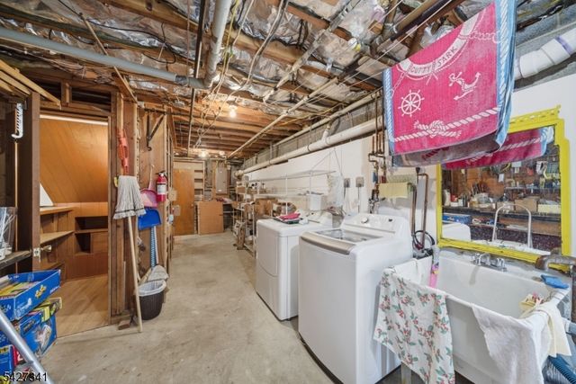 53 LAKEWOOD DRIVE, Denville Twp., NJ 07834