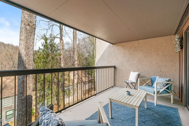 1235 Ski Mountain Road, Gatlinburg, TN 37738