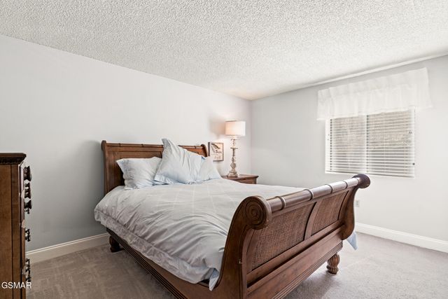 1235 Ski Mountain Road, Gatlinburg, TN 37738