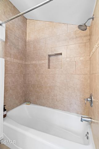 1235 Ski Mountain Road, Gatlinburg, TN 37738